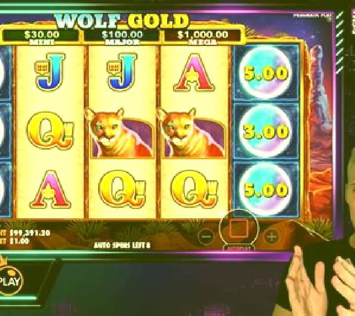 Game of Wolfs slot machine