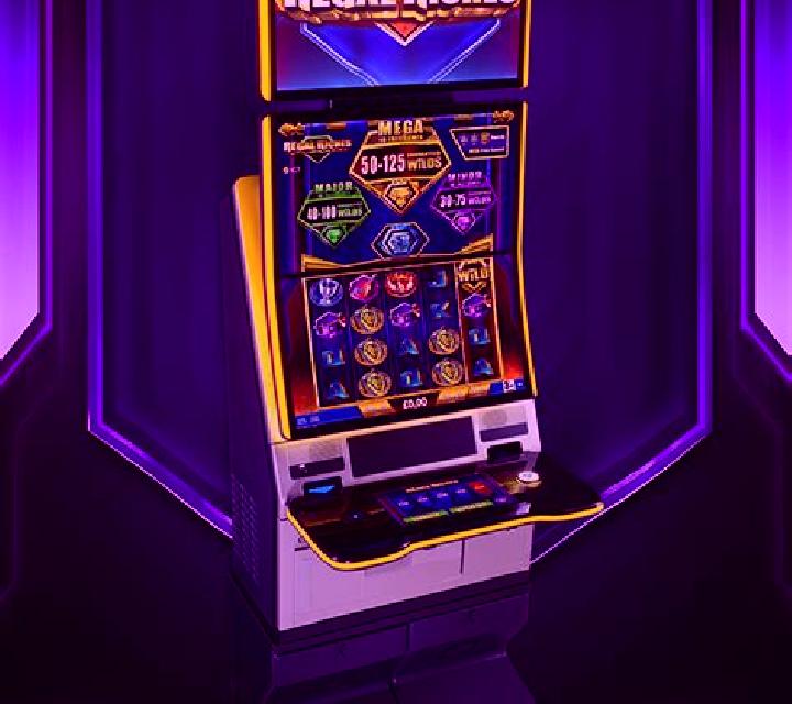 Gangster s Gold - Royal Riches slot machine