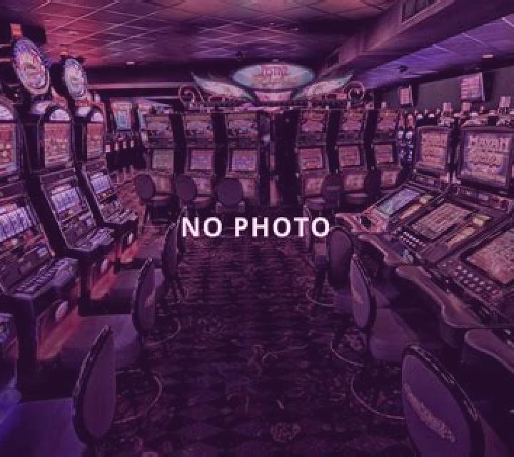 Gem Drop Deluxe slot machine