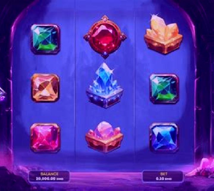 Gems Crown - Charging Wilds slot machine