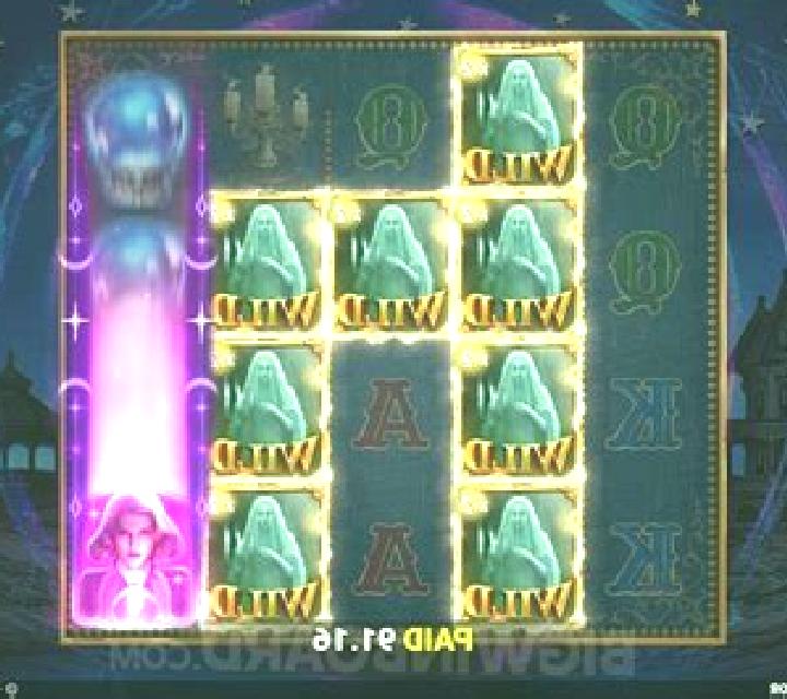 Ghostlight Manor slot game