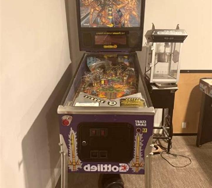Gladiators (GMW) slot machine