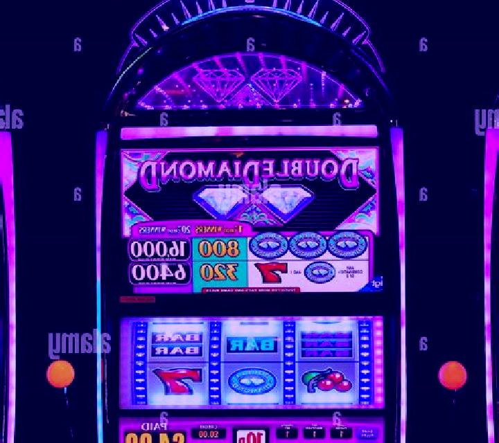 Glowing Diamond slot machine