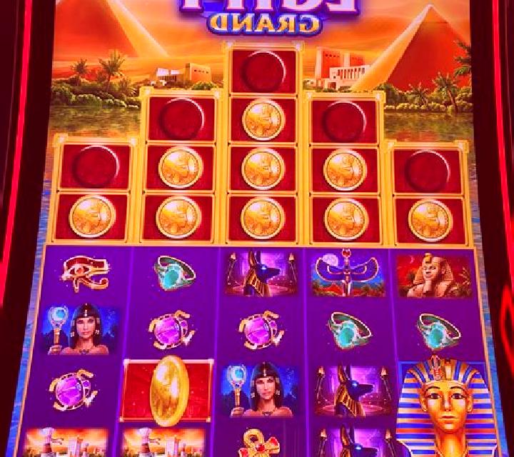 Golden Egypt (Panga Games) slot game