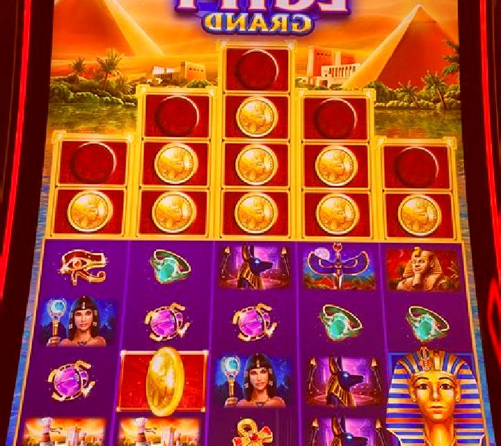 Golden Egypt (Panga Games) slot machine