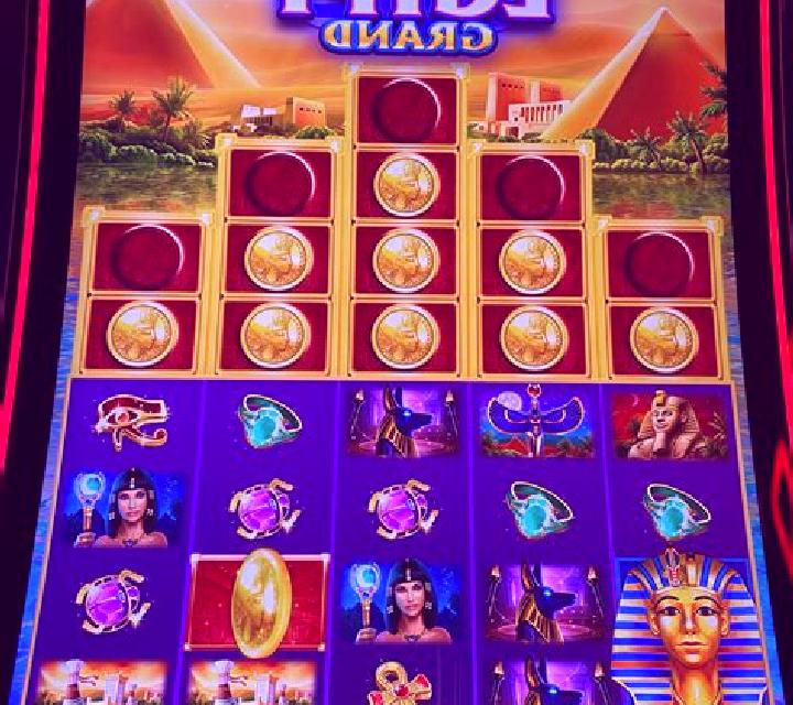 Golden Egypt slot machine