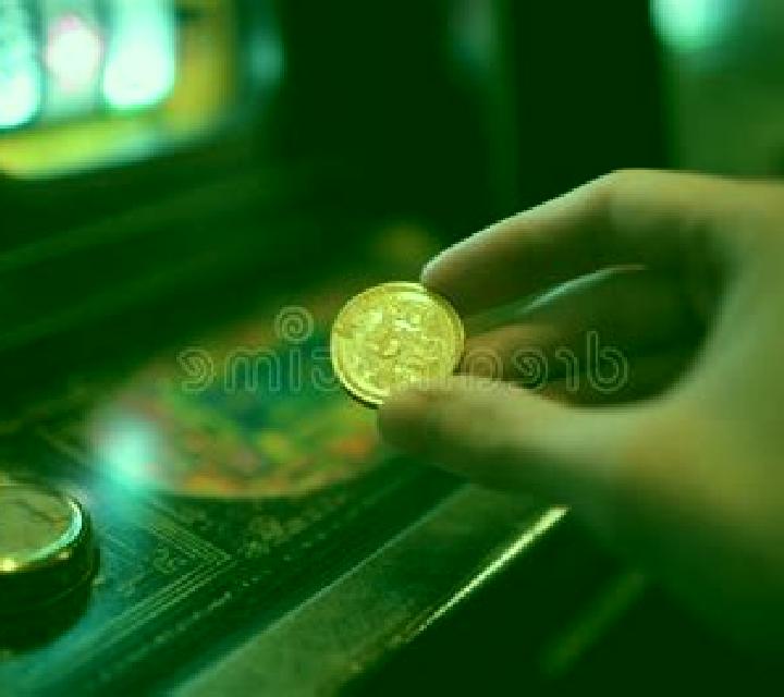 Golden Hand online slot