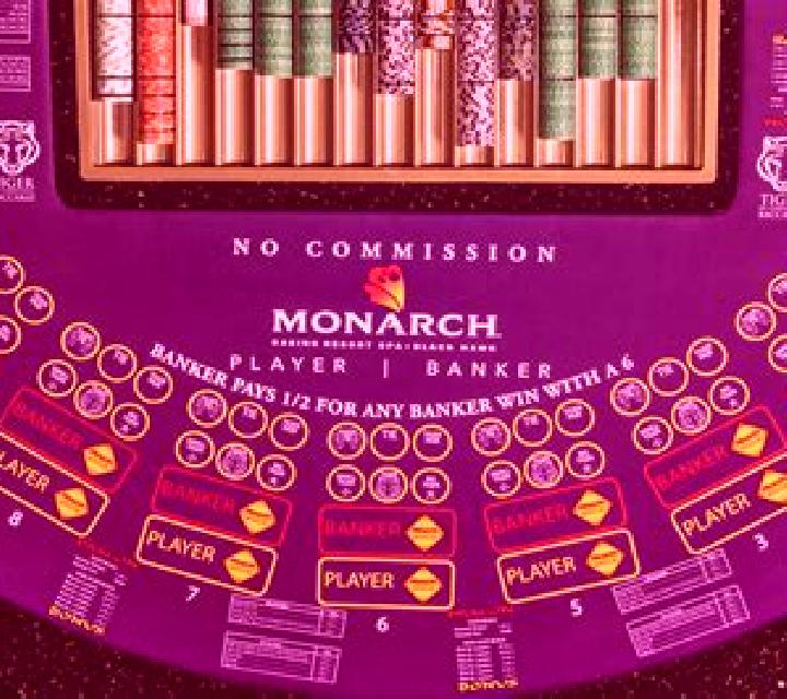 Golden Monarch slot game