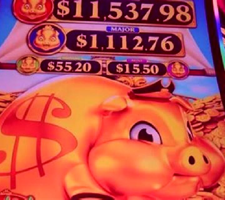Golden Piggy slot machine