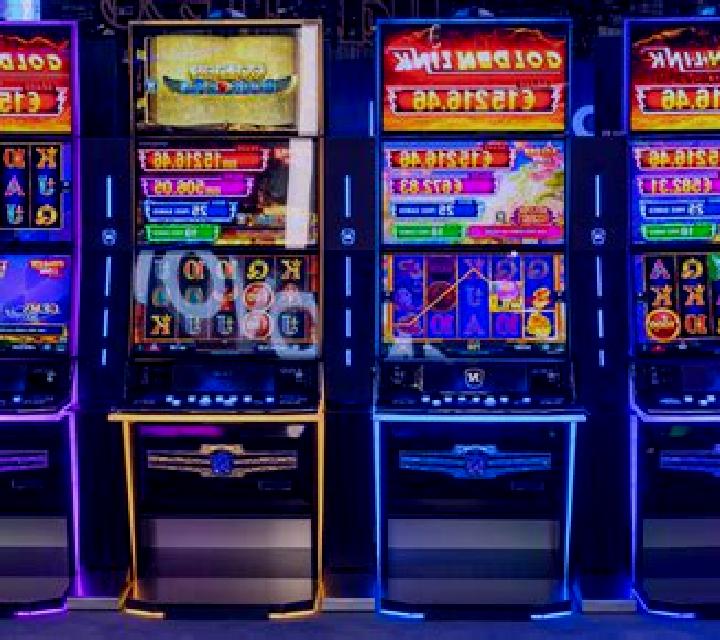 Golden Planet (Novomatic) online slot