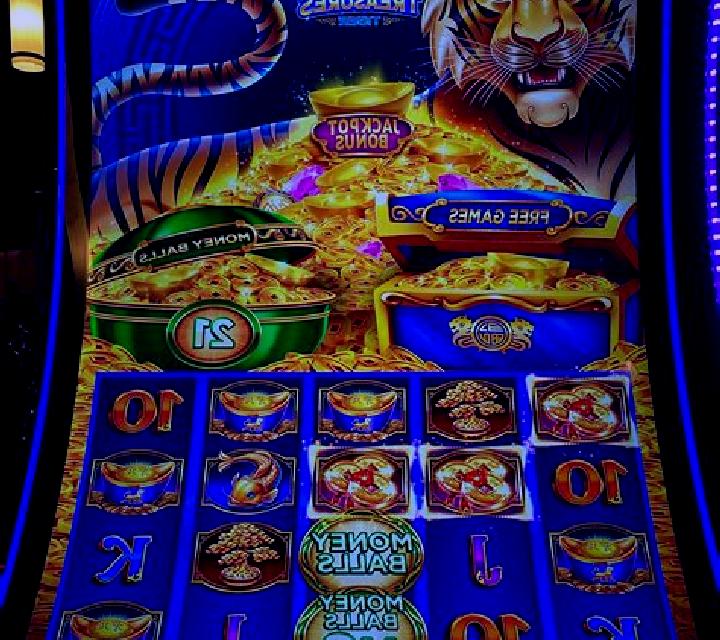 Grand Tiger slot machine