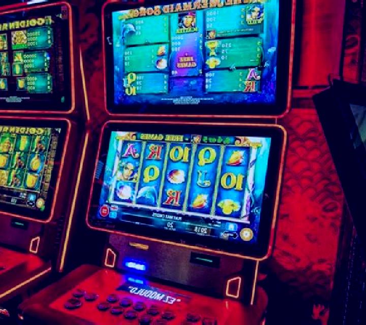 Greed slot game