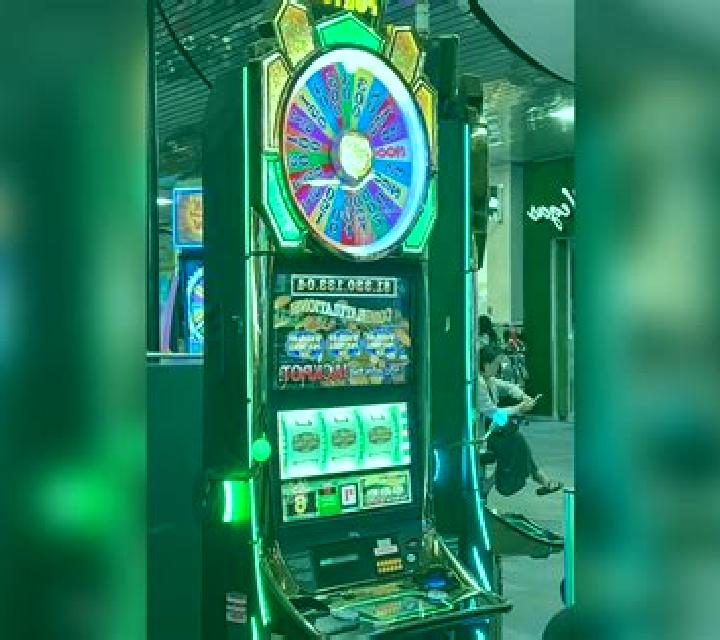Green Machine Deluxe Jackpot slot machine