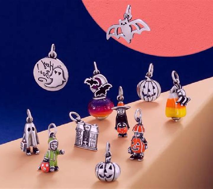 Halloween Charms online slot