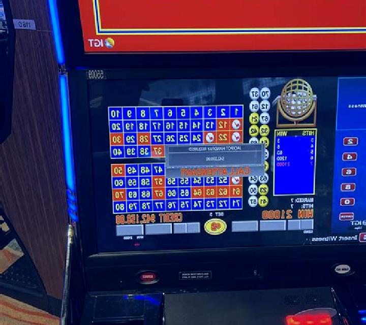 Halloween Keno slot machine