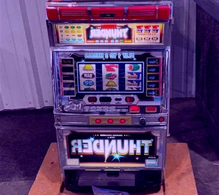 Hammer of Thunder slot machine