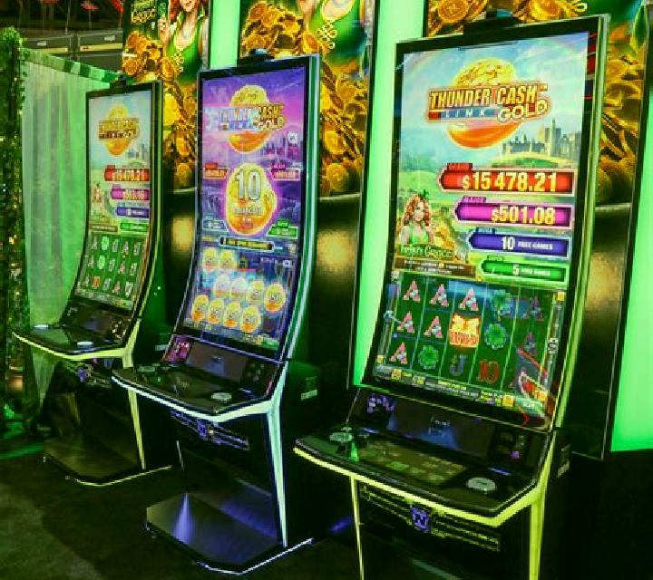 Happy Fruits (Novomatic) slot machine