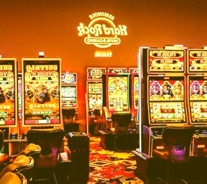 Hard Rock: Collect Em slot