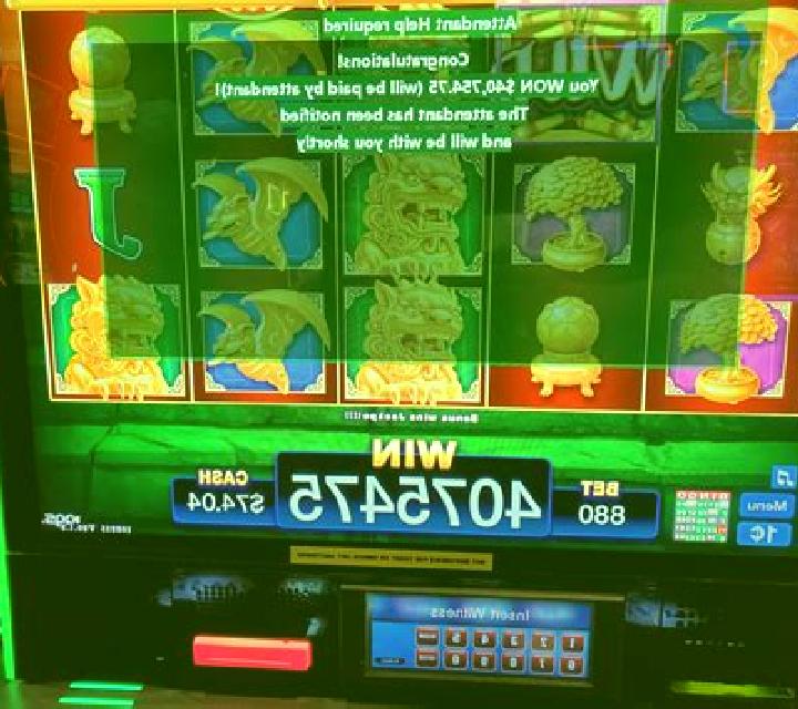 Haunted Money Nudge slot machine