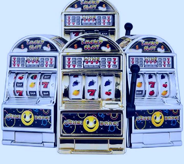 Haunted Money slot machine