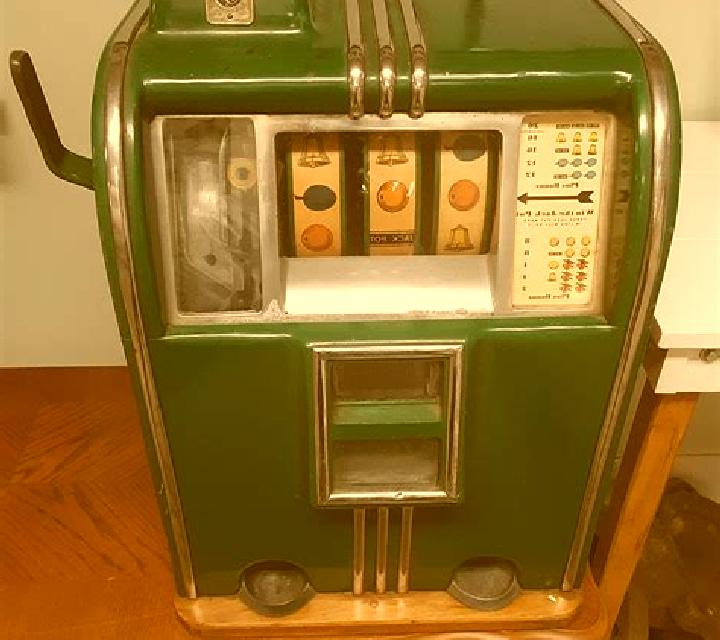 Heisenberg slot machine