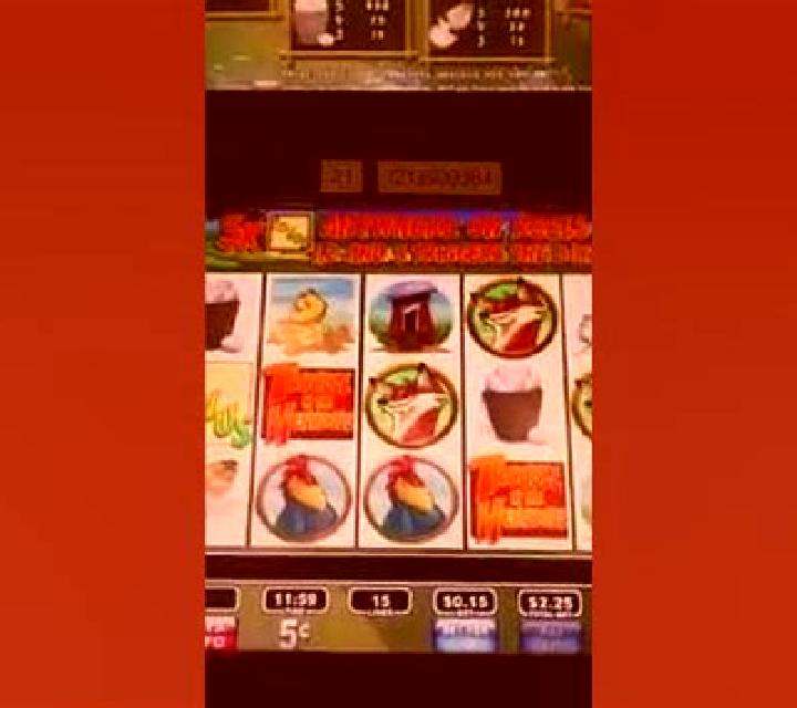 Hen House slot machine