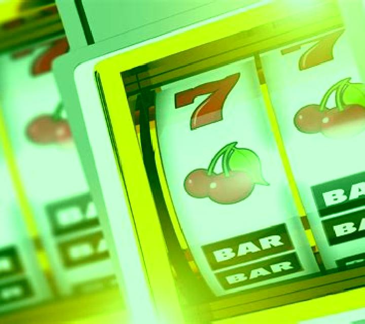 Hexwood slot machine