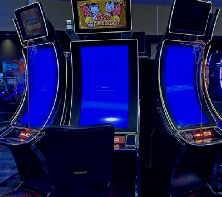 Hi-Lo 21 slot machine