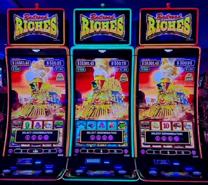 Hidden Riches slot machine
