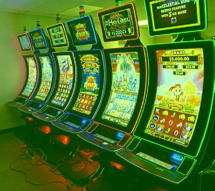 High Roller (XIN Gaming) slot machine