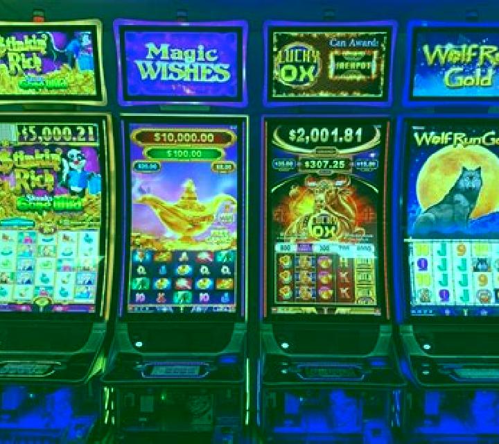 High Tens Casino slot game