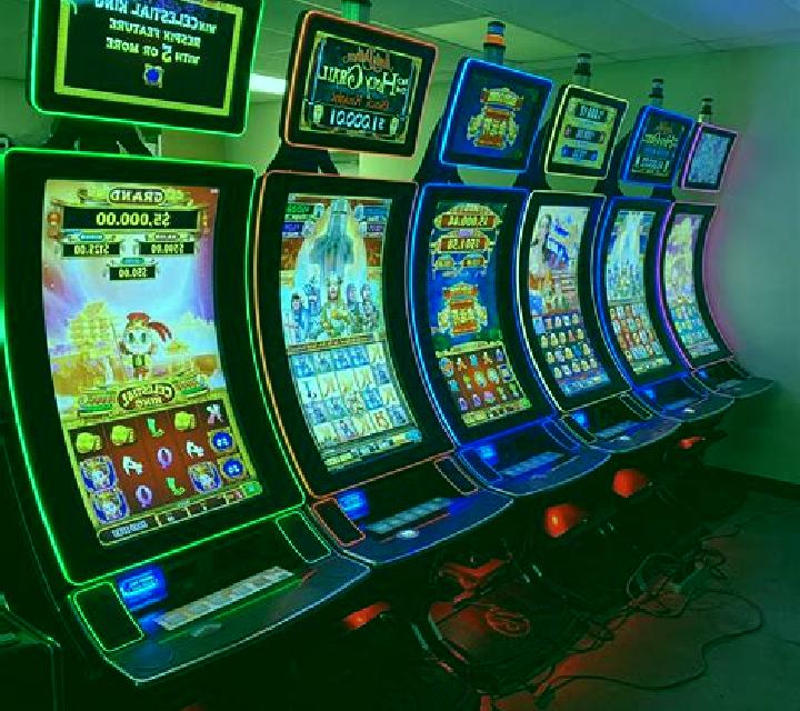 HiLo (Gemini Gaming) slot machine