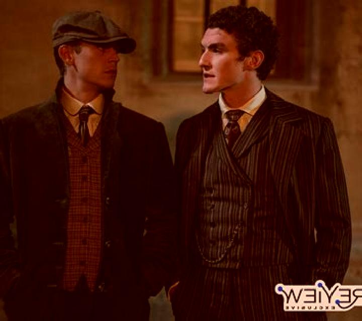 Holmes and Moriarty slot