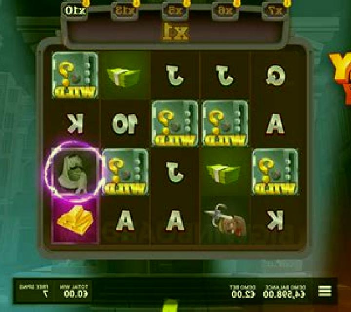 Holy Heist slot machine
