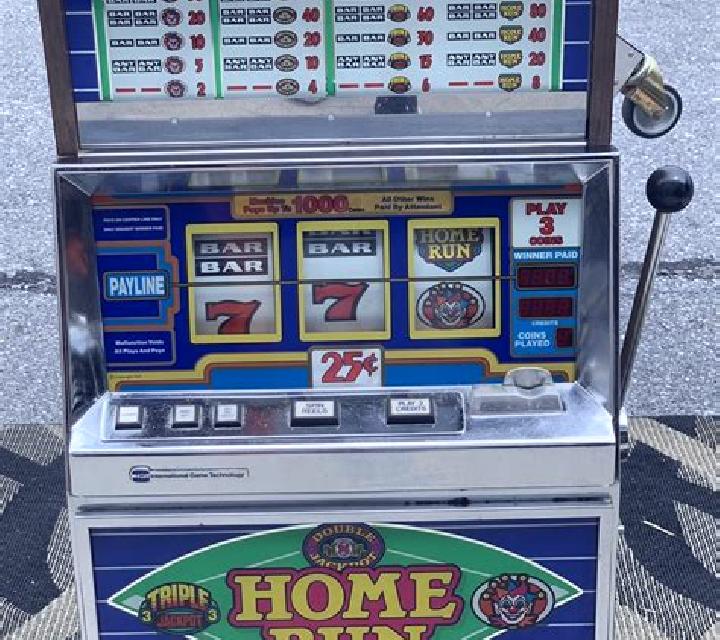 Home Run X slot machine