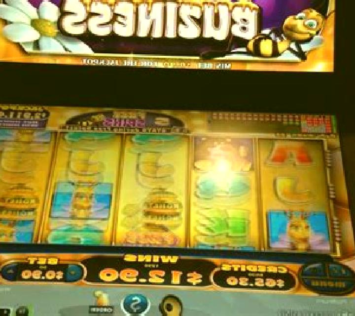 Honey Buziness slot machine