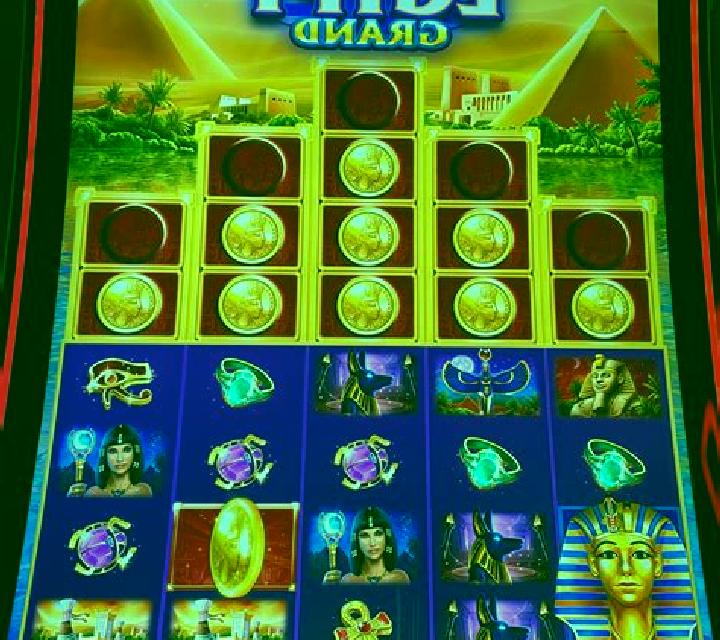 Honor of Egypt slot machine