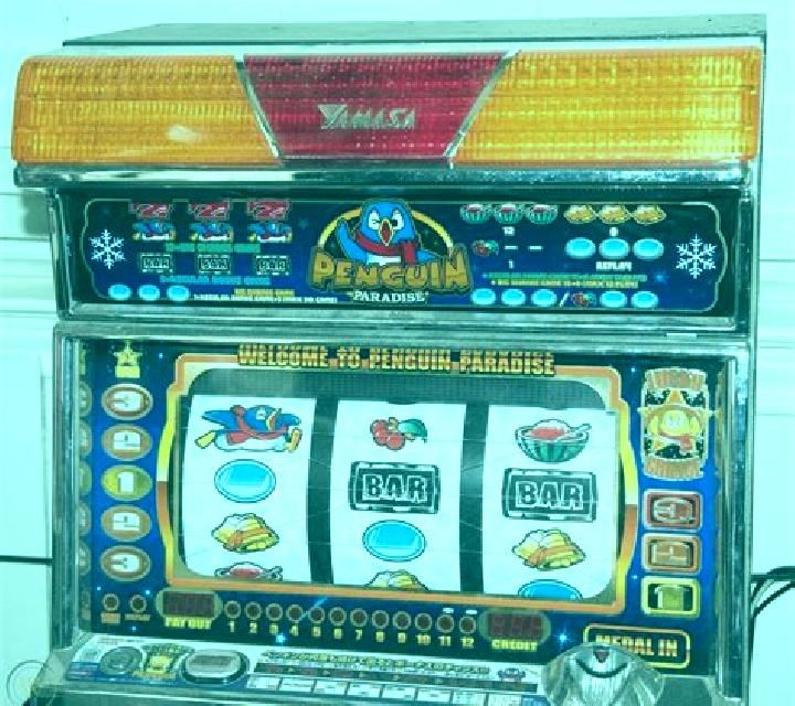 Horny Paradise slot machine