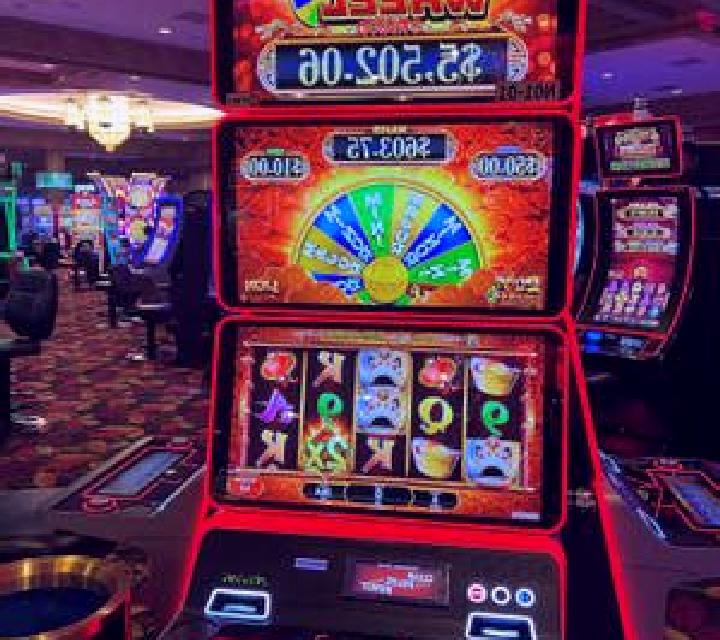 Hot Keno slot machine