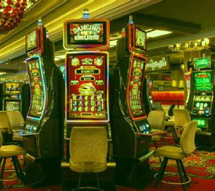 Hot Slot (Cayetano Gaming) slot machine