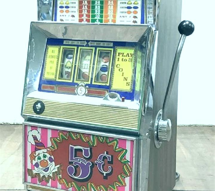 Hot Wild 5 slot machine