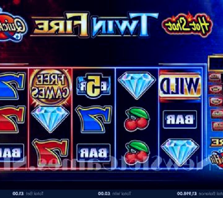 HotShot TwinFire slot