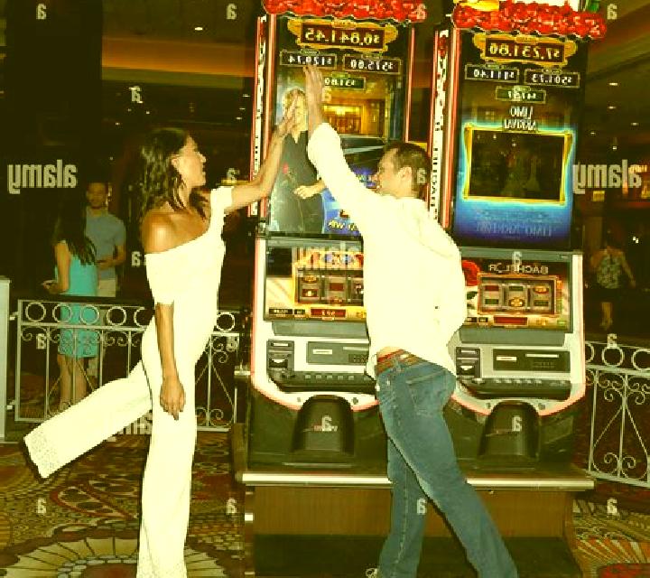 Hottest Bachelor slot game