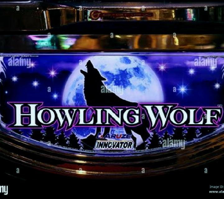 Howling for Gold slot machine