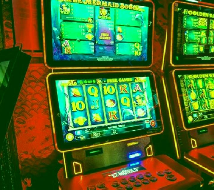 Ihtiada slot machine