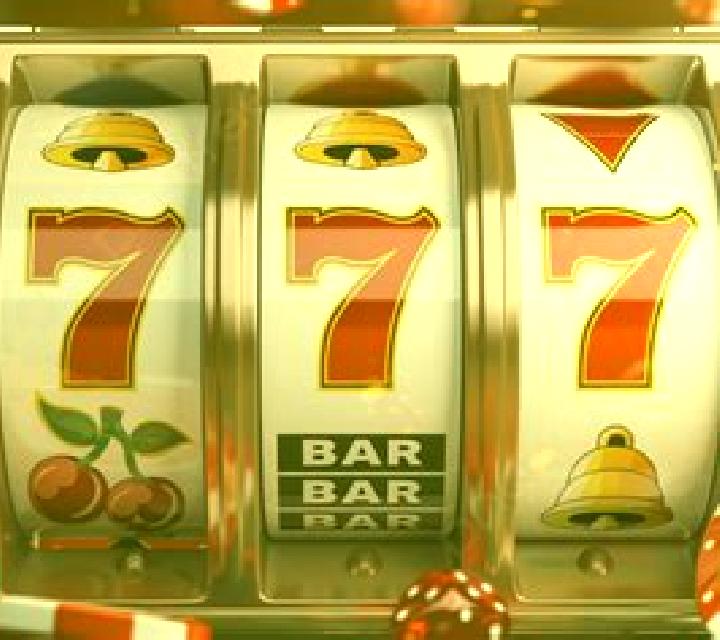 Incinerator slot machine