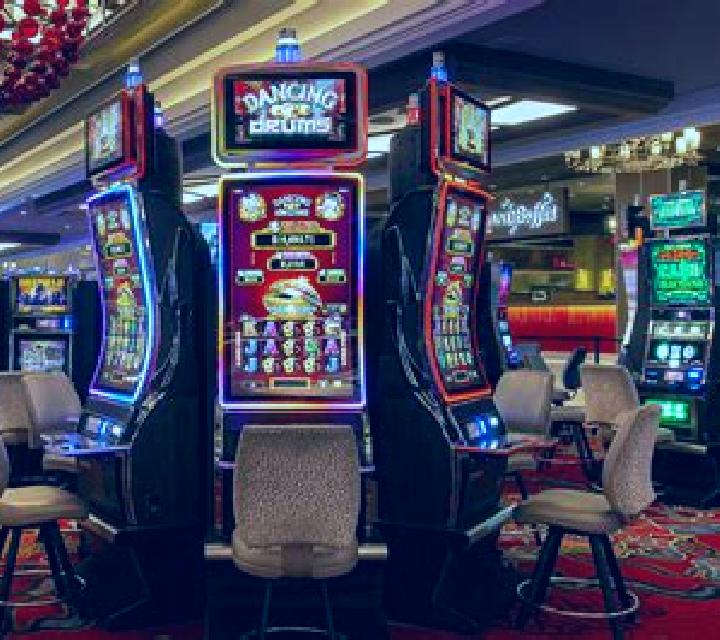 Infinite Hot (Five Men Games) slot machine