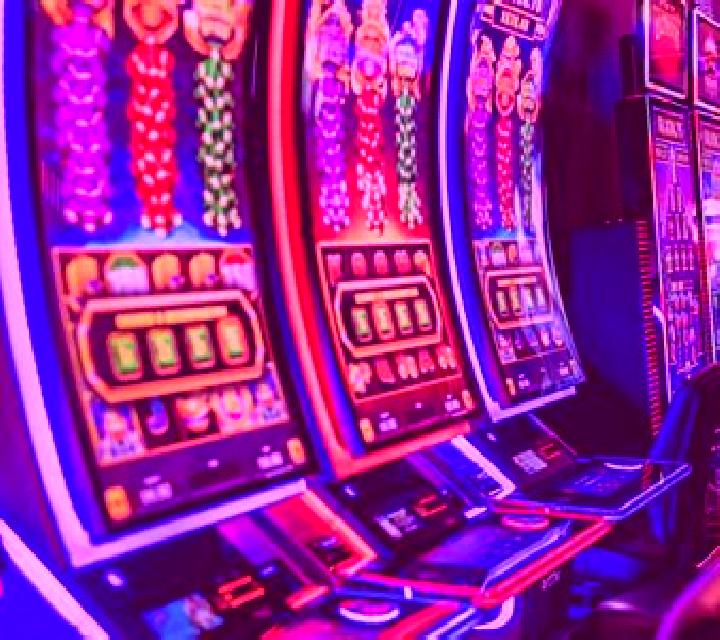 Infinity Orbit slot machine