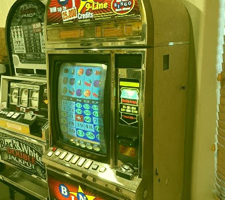 Infinium slot machine