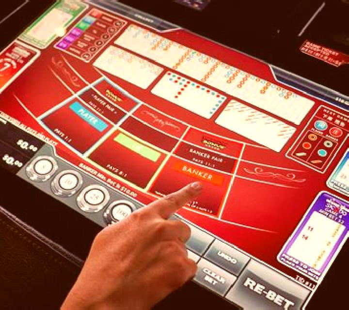 Instant Baccarat slot machine